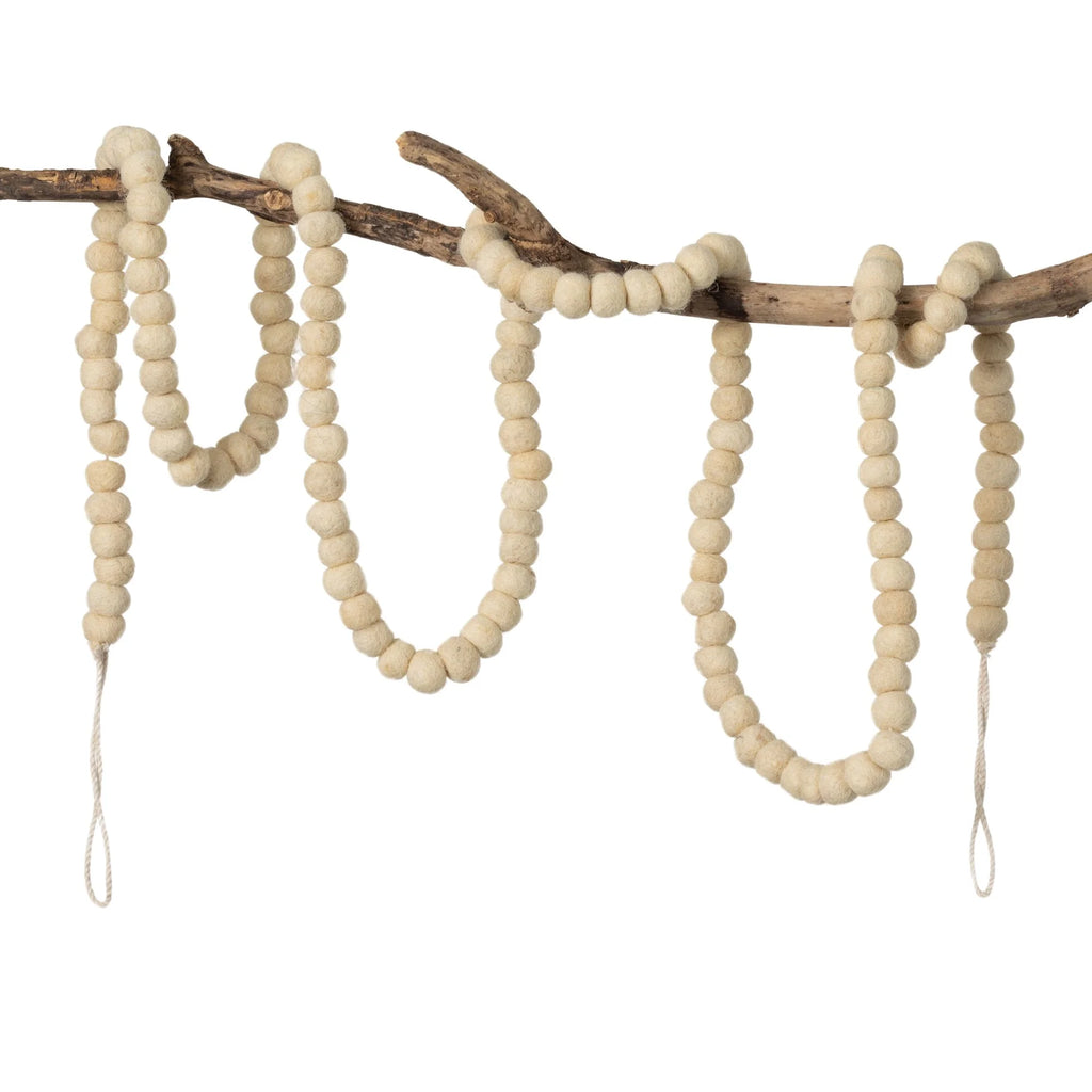 Natural Wool Ball Garland 70"H Q1250