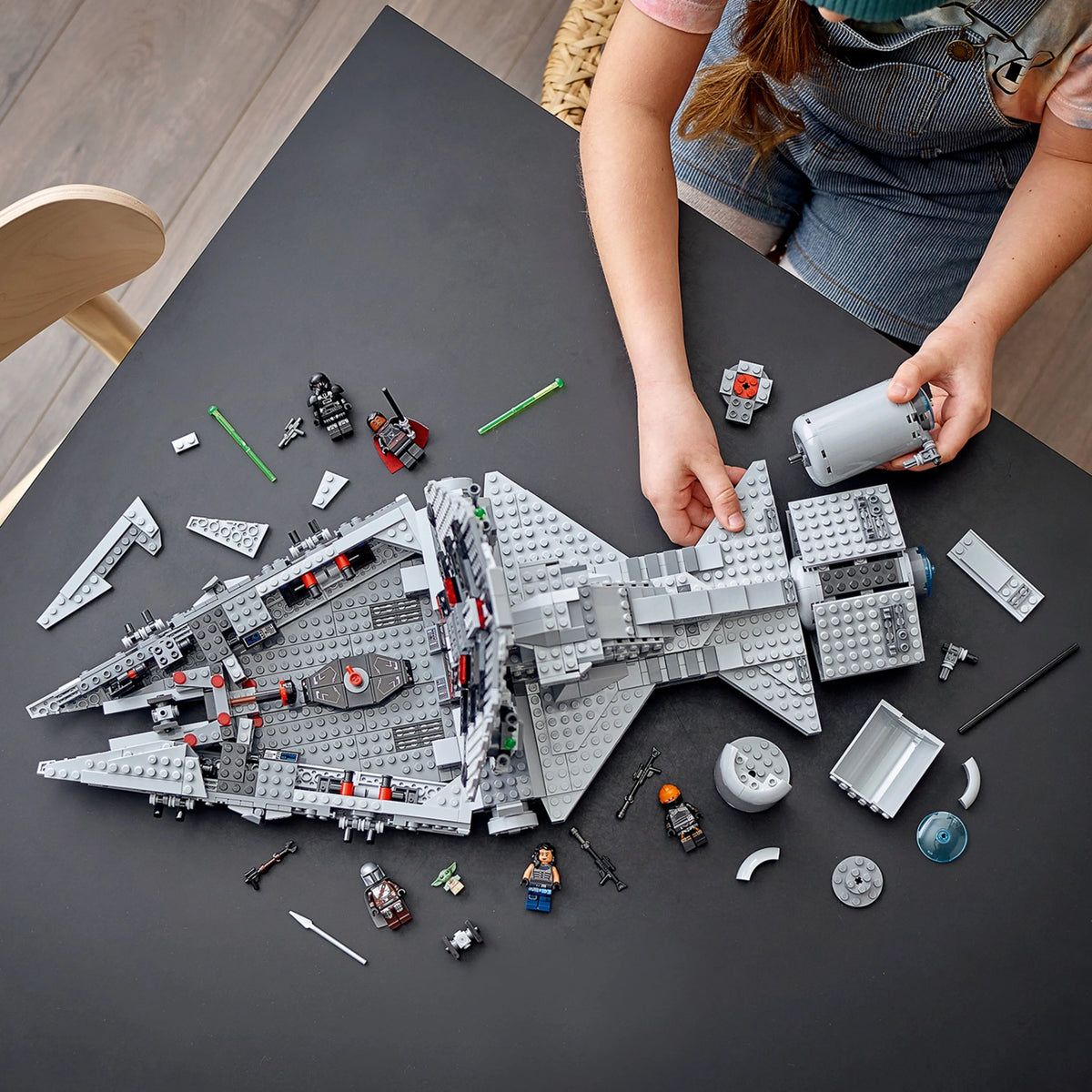 1,336 Pieces Building Toy Q753