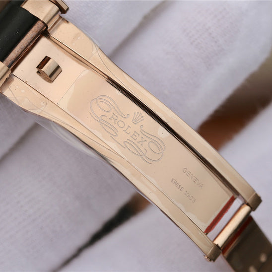 Golden Diamond Dial Rubber Strap 40mm Q9067