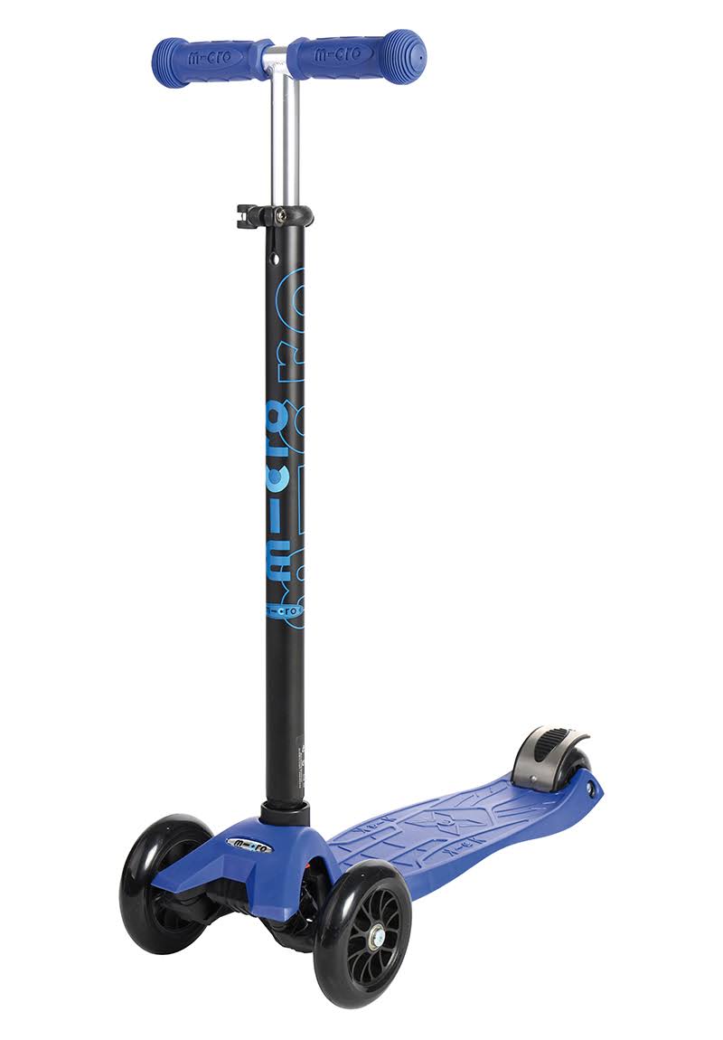 Blue Maxi Scooter with TBar B757