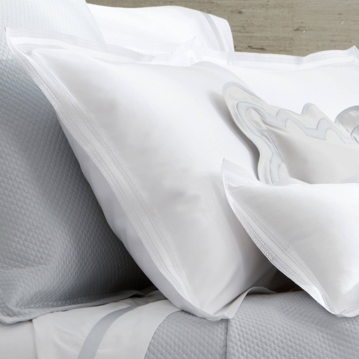 King Cotton Sateen Flat Sheet A65677
