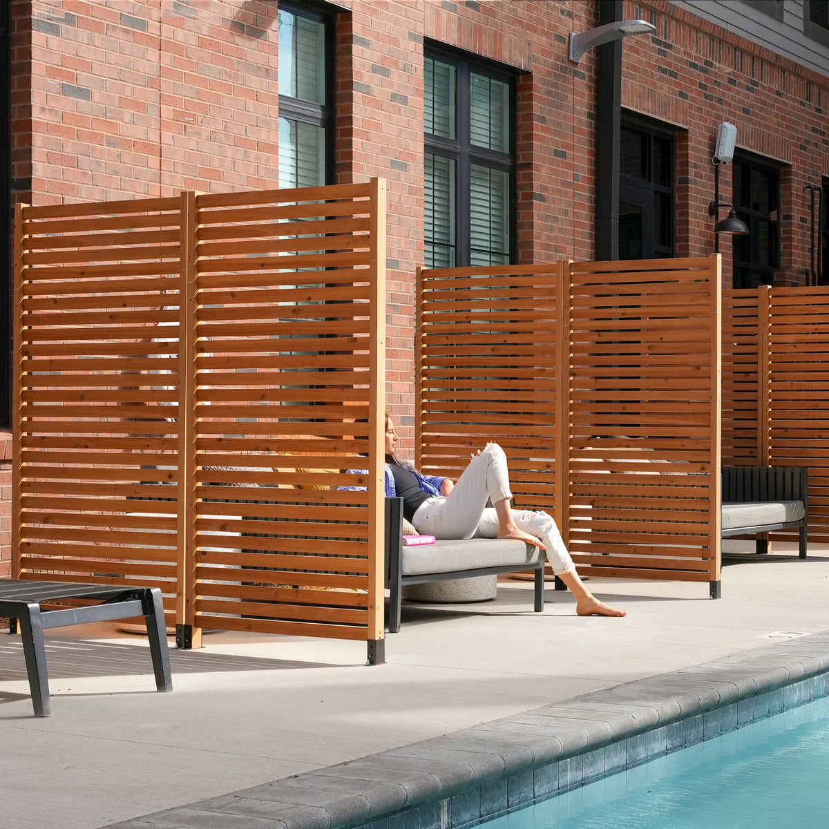 6 ft H x 3 ft W Slatted Wood Privacy Screen Kit (1 Panel) V7050