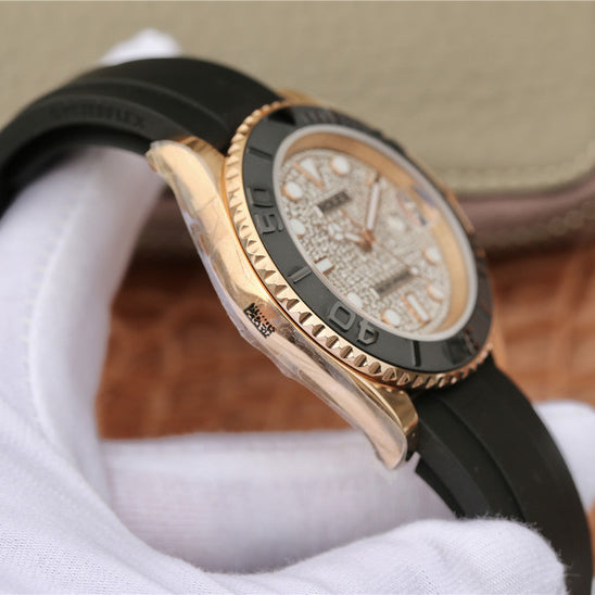 Golden Diamond Dial Rubber Strap 40mm Q9067
