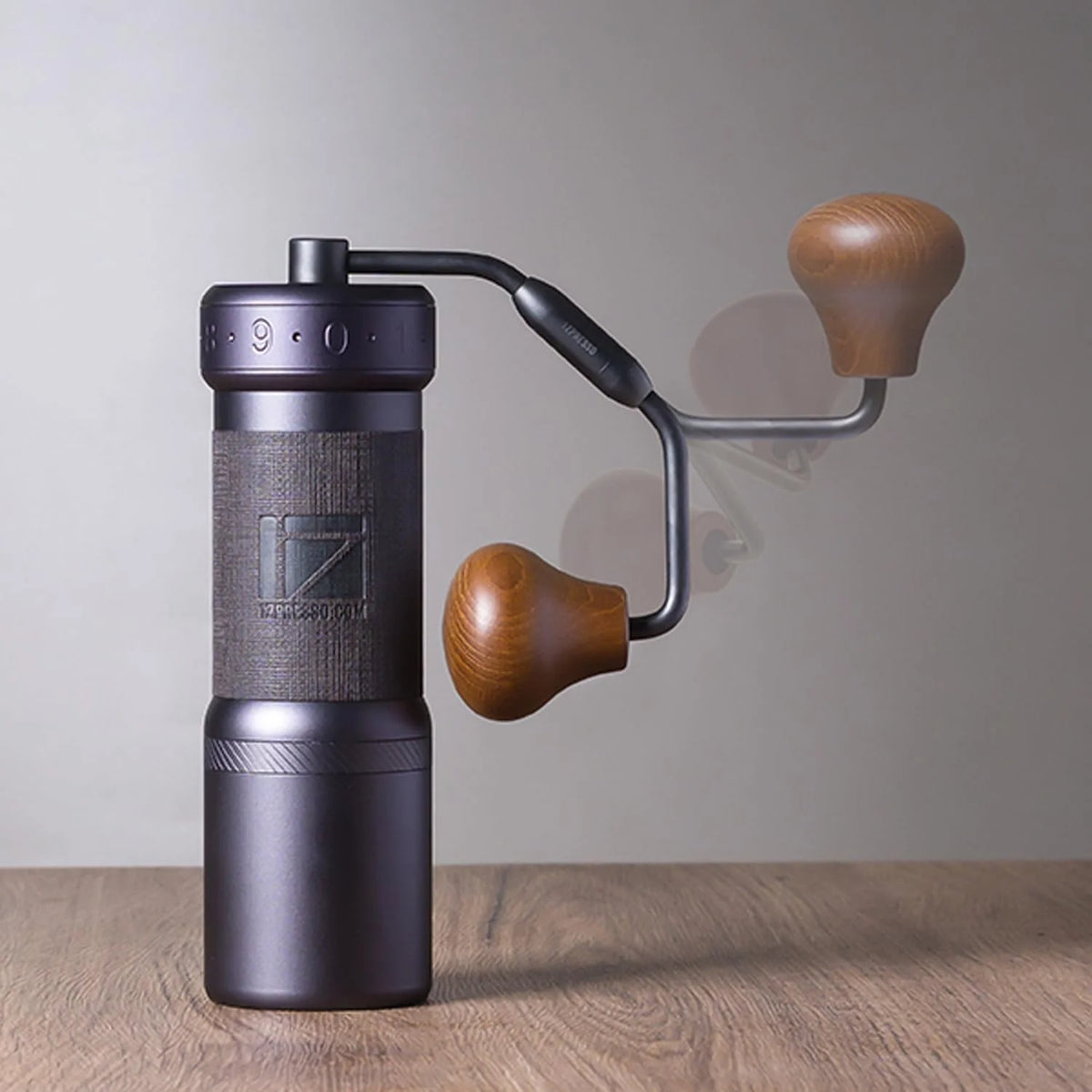 Manual Coffee Grinder Iron Gray Conical Burr Y3483