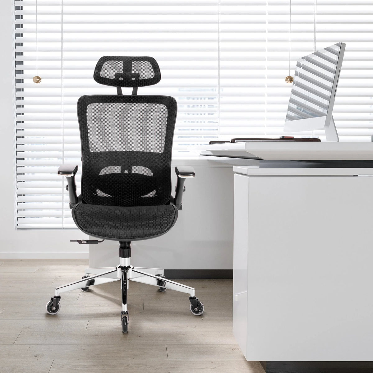 Adjustable High-Back Mesh Office Chair U870084