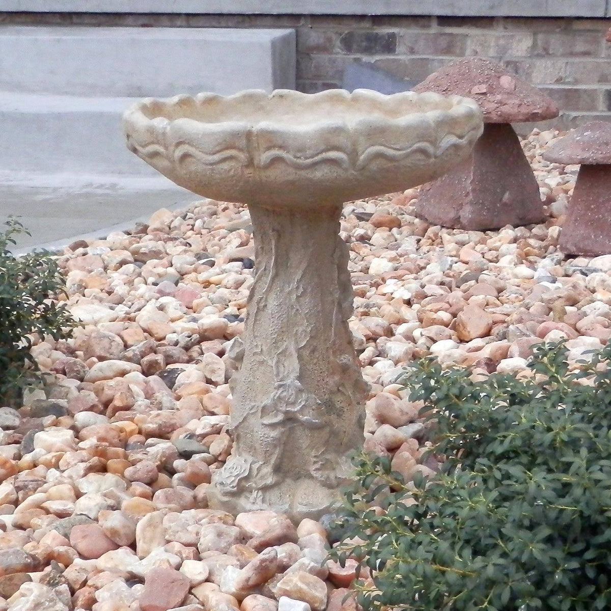 Cast Stone Bird Bath U9522