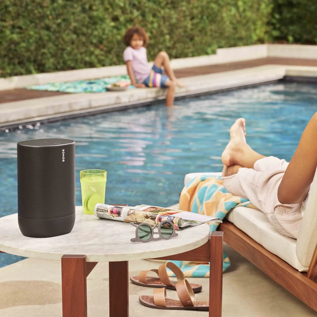 Portable Battery-Powered Bluetooth Wi-Fi Speaker X4013